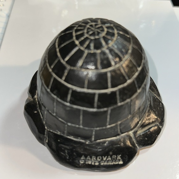 Vintage hand made Aardvark, 1972 soapstone eskimo carving- Canada - Picture 4 of 8